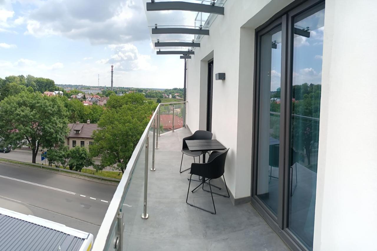 Hotel Sanova Jaroslaw Luaran gambar
