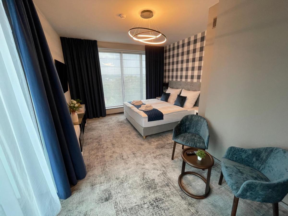 Hotel Sanova Jaroslaw Luaran gambar
