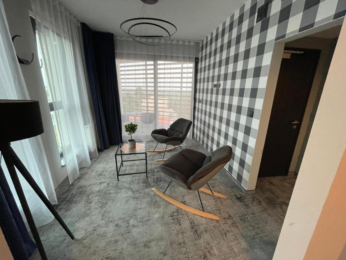 Hotel Sanova Jaroslaw Luaran gambar
