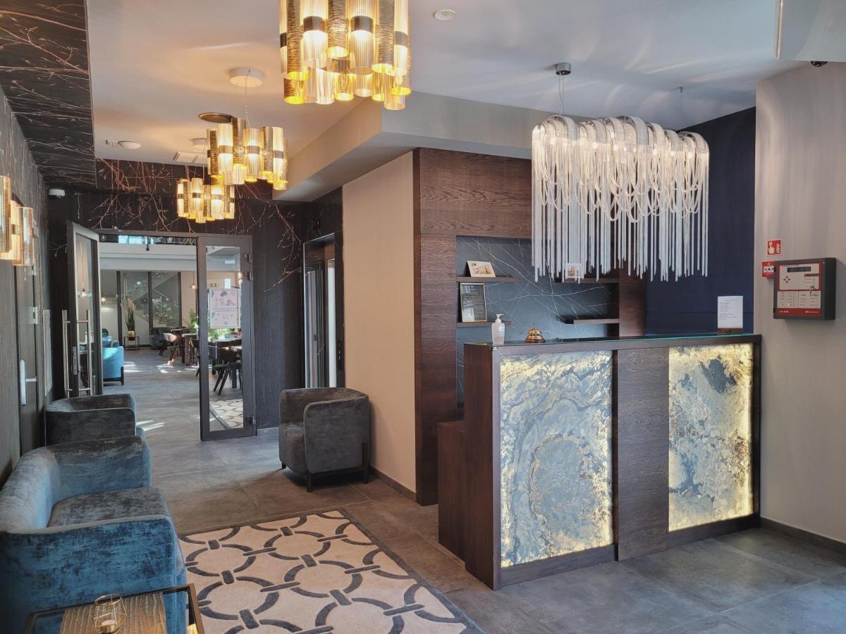 Hotel Sanova Jaroslaw Luaran gambar