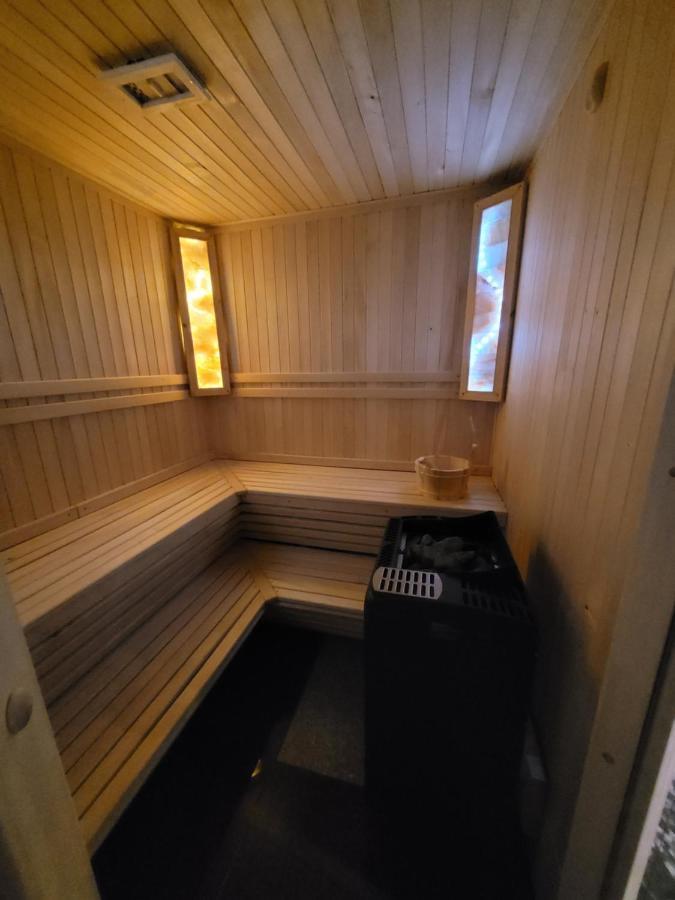 Hotel Sanova Jaroslaw Luaran gambar
